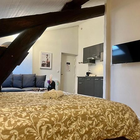 Suite Polkka Lyon Extérieur photo